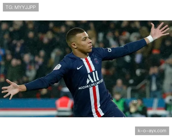 姆巴佩家族：传承足球基因，新星闪耀未来赛场