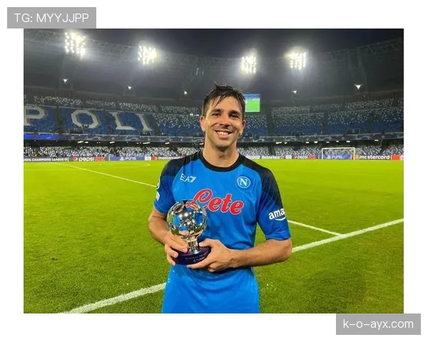 西蒙尼与球员关系深厚，球队凝聚力持续提升引关注