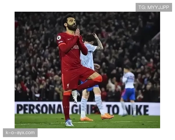 萨拉赫荣膺PFA年度最佳球员,状态回暖持续发力 萨拉赫荣膺PFA年度最佳球员,状态回暖持续发力