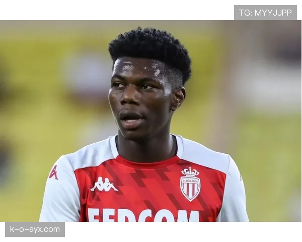 奥雷利安·楚阿梅尼:波尔多青训时期后腰角色解析 奥雷利安·楚阿梅尼:波尔多青训时期后腰角色解析